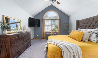7 Cathedral Ct, Cumberland, RI 02864