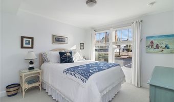 20 Narragansett Ave 905, Narragansett, RI 02882