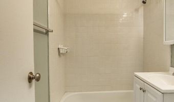 1121 ARLINGTON Blvd 707, Arlington, VA 22209