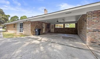 1369 Crescent Dr, Baton Rouge, LA 70806