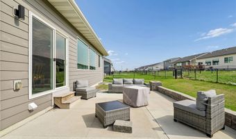 2106 Ammann Dr, Adel, IA 50003