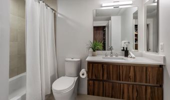 37 L St SE 803, Washington, DC 20003