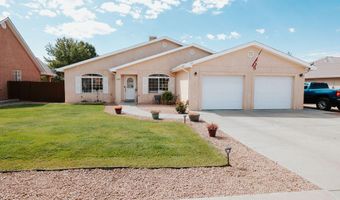 102 GARDEN Cir, Bloomfield, NM 87413