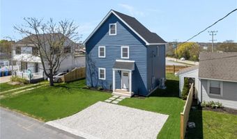 11 Gunning Ct, Middletown, RI 02842