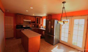 10750 W Fox Brush Dr, Boise, ID 83709