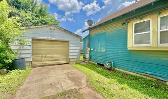 1020 N 1st St, Arkansas City, KS 67005