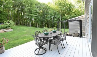 79 New Boston Rd, Bedford, NH 03110