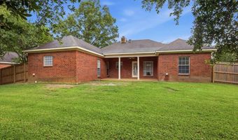 215 Old Town Ln, Brandon, MS 39042