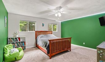 1667 Oakwood Trl, Allegan, MI 49010