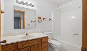 407 Summit St, Belle Fourche, SD 57717
