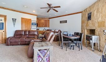 1739 Gateway Rd, Ardmore, OK 73401