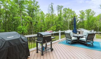 100 SOLAR Ln, Baker, WV 26801