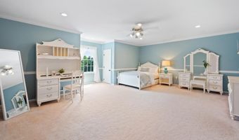 46 ICHABOD CRANE Ln, Belle Mead, NJ 08502