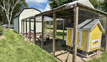 21790 McPhall, Armada, MI 48005