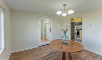 927 75th St, Amery, WI 54001