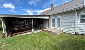 131 Lansworth Dr, Austinville, VA 24312