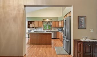12783 Falcon Dr, Apple Valley, MN 55124