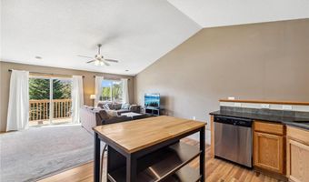 6582 154th St W 132, Apple Valley, MN 55124