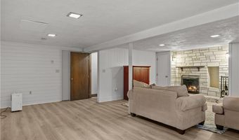 17 Shields St A, Newport, RI 02840