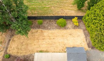 11300 FINNEGANS Way, Oregon City, OR 97045