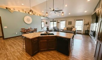 111 Arkansas Ave, Alton, IA 51003