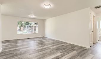 16305 SE STERLING Cir, Milwaukie, OR 97267