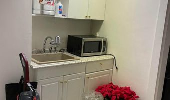 5520 WESTBARD Ave, Bethesda, MD 20816