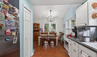 626 Thornbird Cir, Boiling Springs, SC 29316