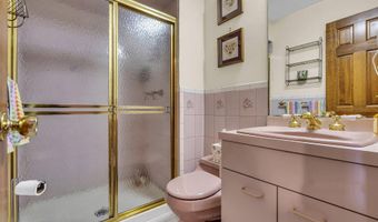 1605 Otter Dr, Toms River, NJ 08755