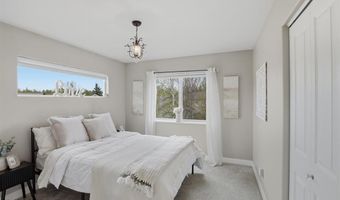 10200 Halfhitch Cir, Anchorage, AK 99515