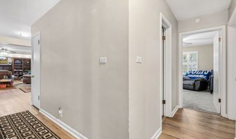 34 Colony Rd, Anderson, IN 46011