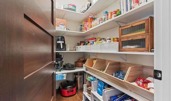 2066 W HERON Ln, Appleton, WI 54913