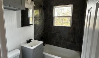 169 Lawton Dr, Allendale, SC 29810