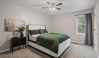 10965 Pinehigh Dr, Alpharetta, GA 30022