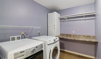 151 South St, Southport, IN 46227