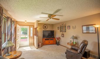 417 S Sample St, Algona, IA 50511