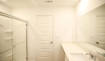 1604 Rambling Brook Dr, Benton, AR 72015