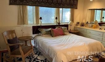 4778 River Rd, Buhl, ID 83316