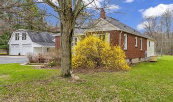 2828 Lakeshore, Applegate, MI 48401