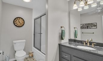 71 OBSIDIAN Dr, Chambersburg, PA 17202