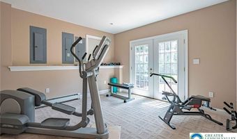 6958 Lehigh Ct, Allentown, PA 18106