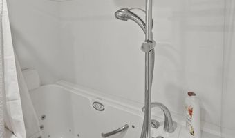 4222 Village 4, Camarillo, CA 93012