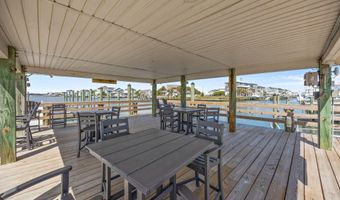 602 W Ft Macon Rd 114, Atlantic Beach, NC 28512