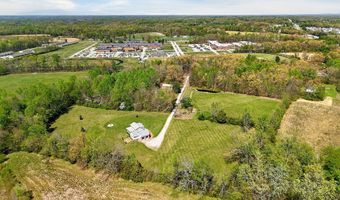 302 Ligon Ln, Baxter, TN 38544