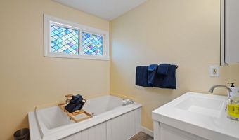 259 S PACIFIC St, Rockaway Beach, OR 97136