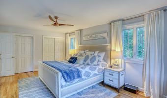 7 PIERSON Dr, Hockessin, DE 19707