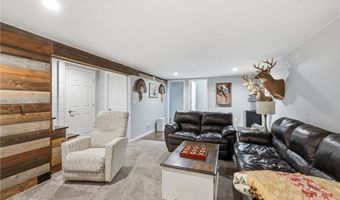 1204 Columbus Ave, Albert Lea, MN 56007