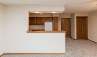 301 SE Delaware Ave 209, Ankeny, IA 50021