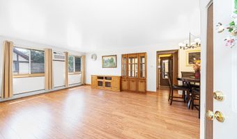 4634 W 131st St 2S, Alsip, IL 60803