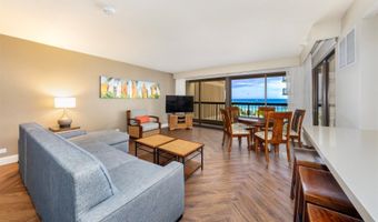 2470 Kalakaua Ave 704, Honolulu, HI 96815